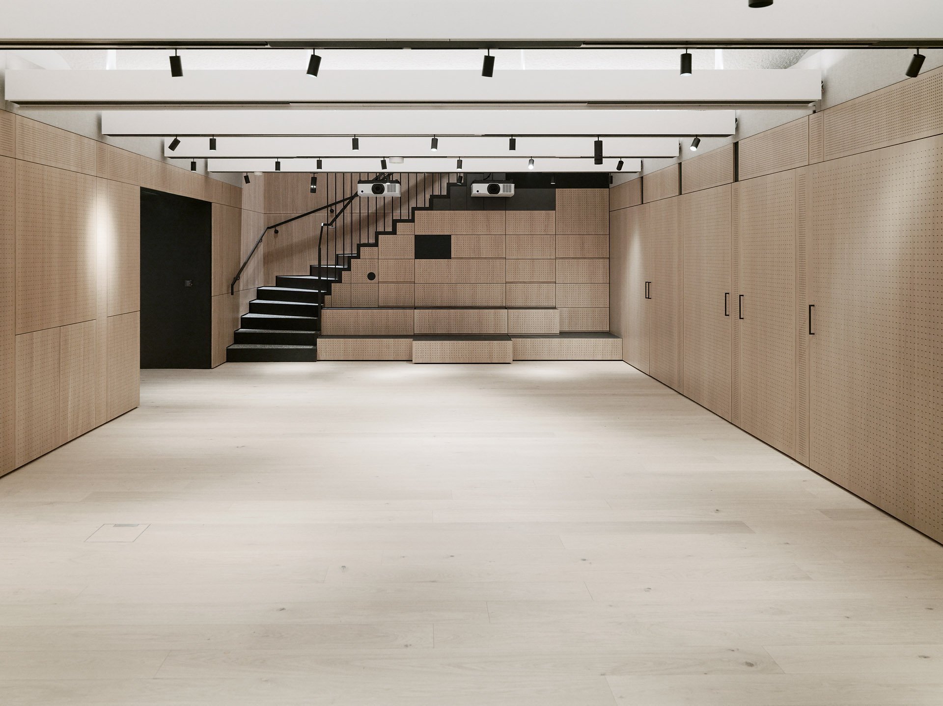 Amadeus Acoustics